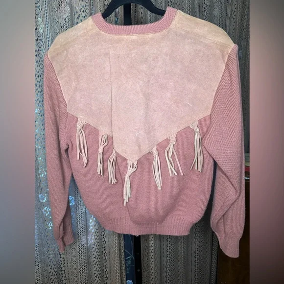 VTG Pioneer Wear Women's V-Neck Sweater Tassels - Picture 6 of 7